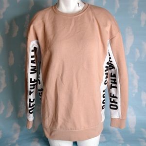 Women’s  VANS sweater w/ sleeve graphic & POCKETS